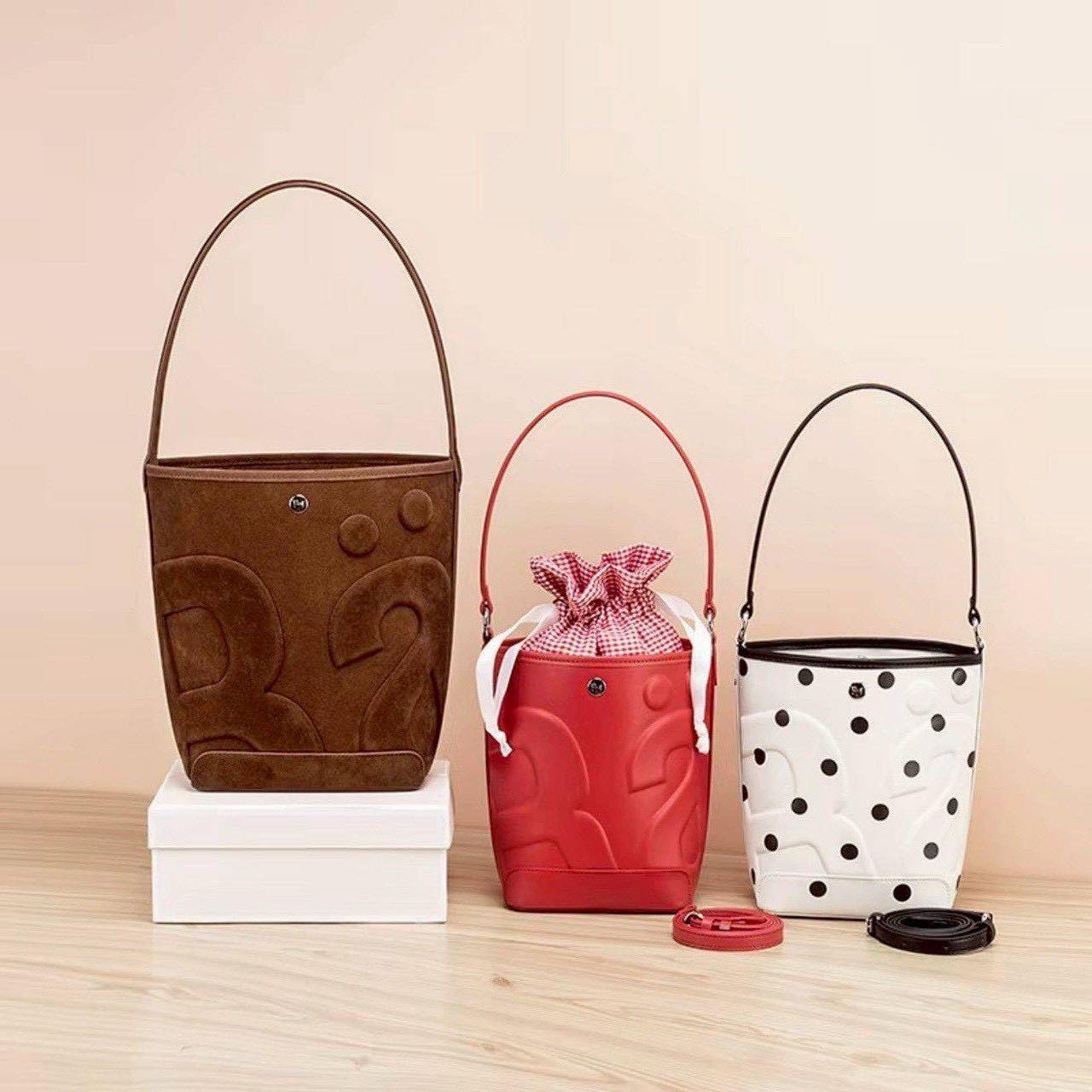 Bag Story &กระเป๋าแบรนด์นำเข้าoutlet Facebook ad