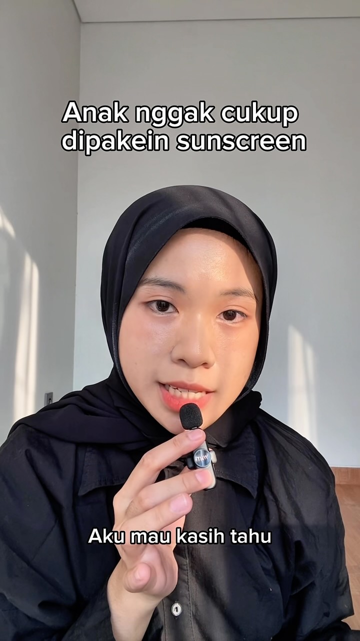 Moell Facebook ad: Kulit anak itu beda, yang dimana masih dalam…