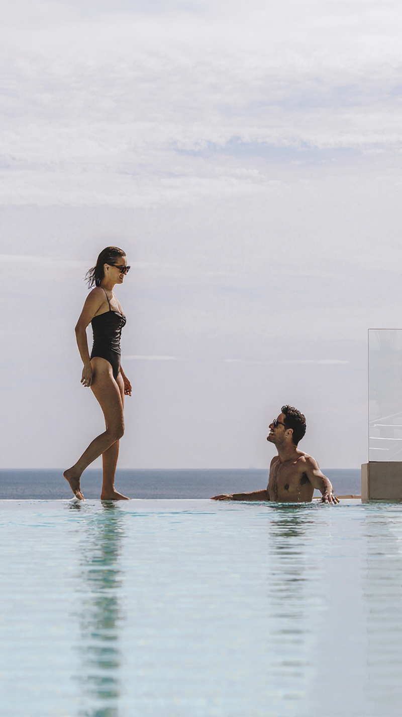 Fairmont La Hacienda Costa del Sol Facebook ad