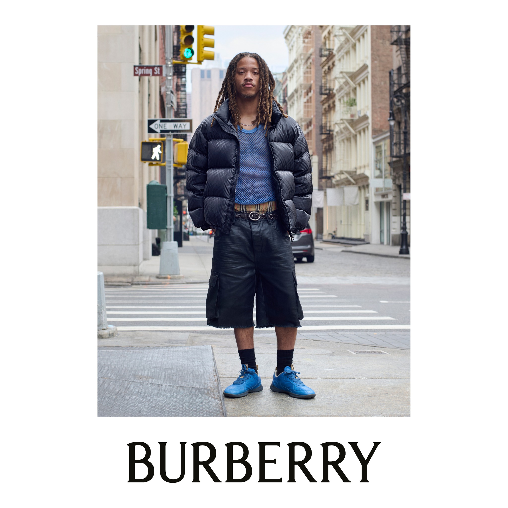Burberry Facebook ad: Outerwear Icons