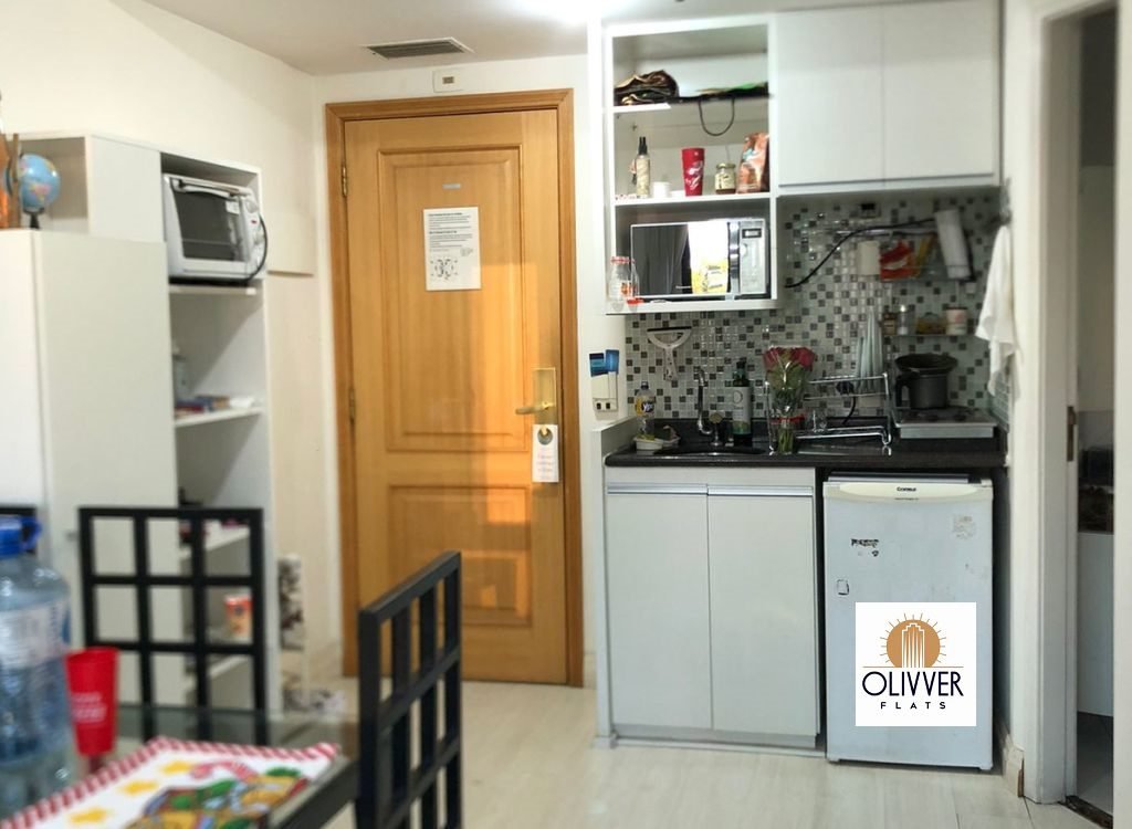 Olivver Flats Facebook ad: Somos uma Empresa Especializada em Flats e Condo-Hotéis…