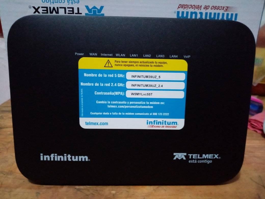Promotor Infinitum Telmex Facebook ad