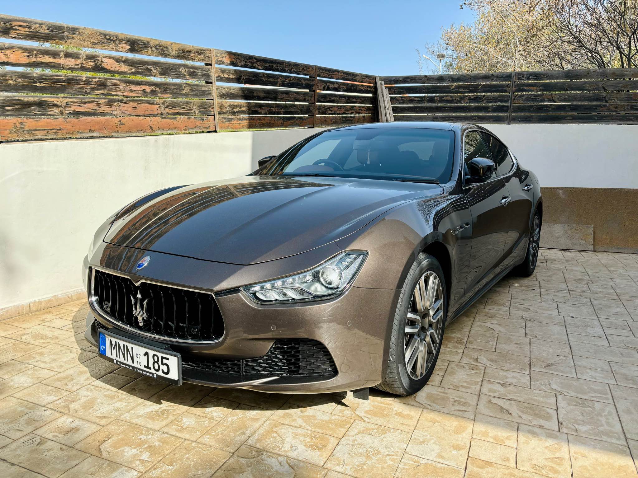 Θεόδωρος Χρ. Πέτρου Facebook ad: 2018 Jaguar D180 S