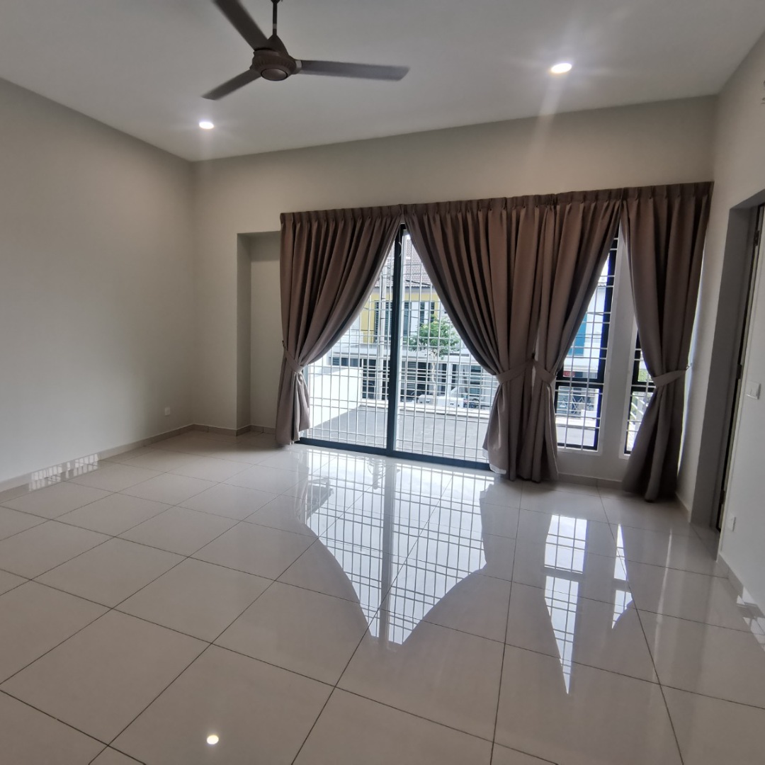 iProperty.com.my Facebook ad: Taman Satu Krubong Presint Destar | Freehold 4R3B…