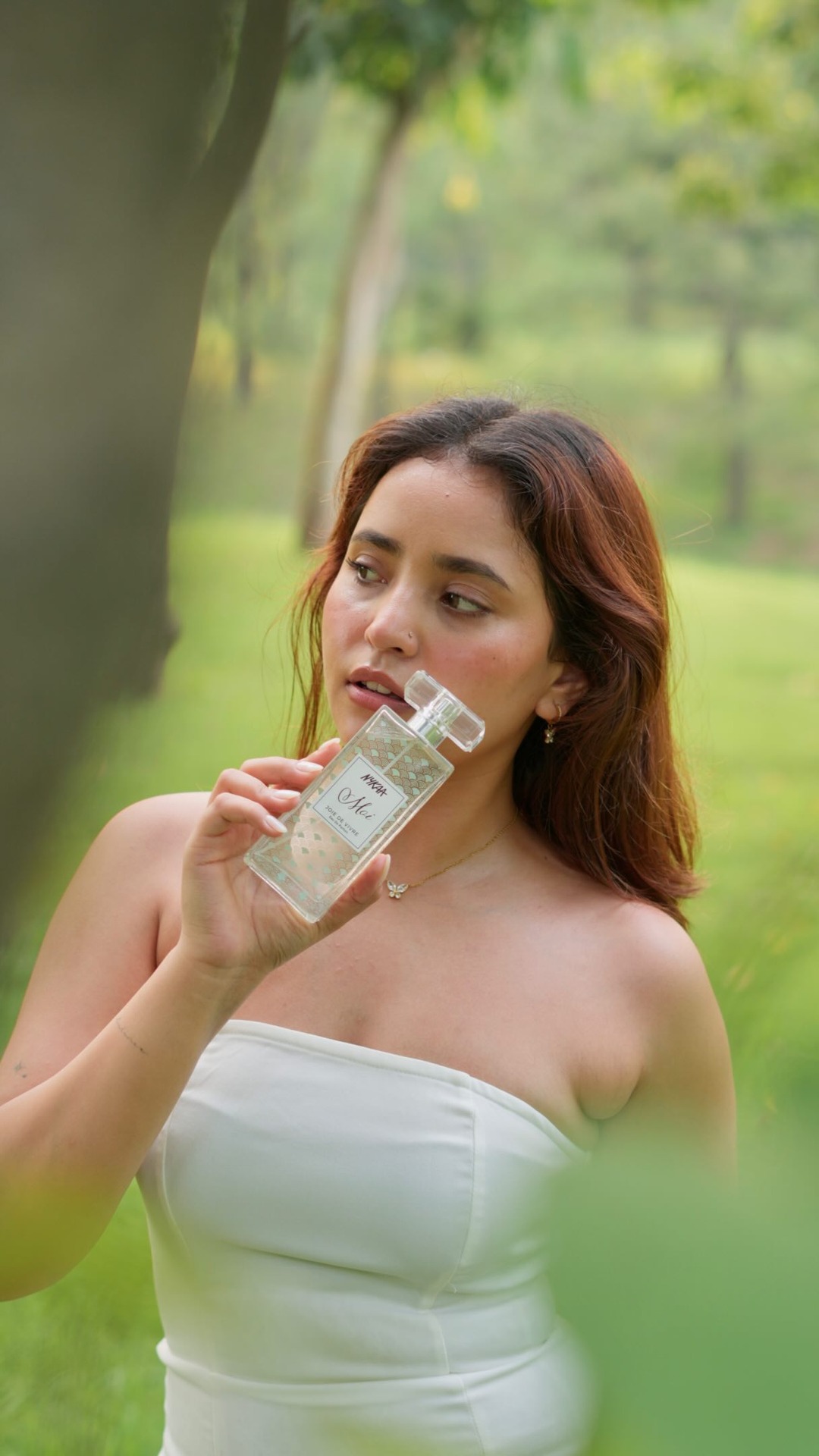 Moibynykaa Facebook ad: If you’re into perfumes that feel fresh, feminine…