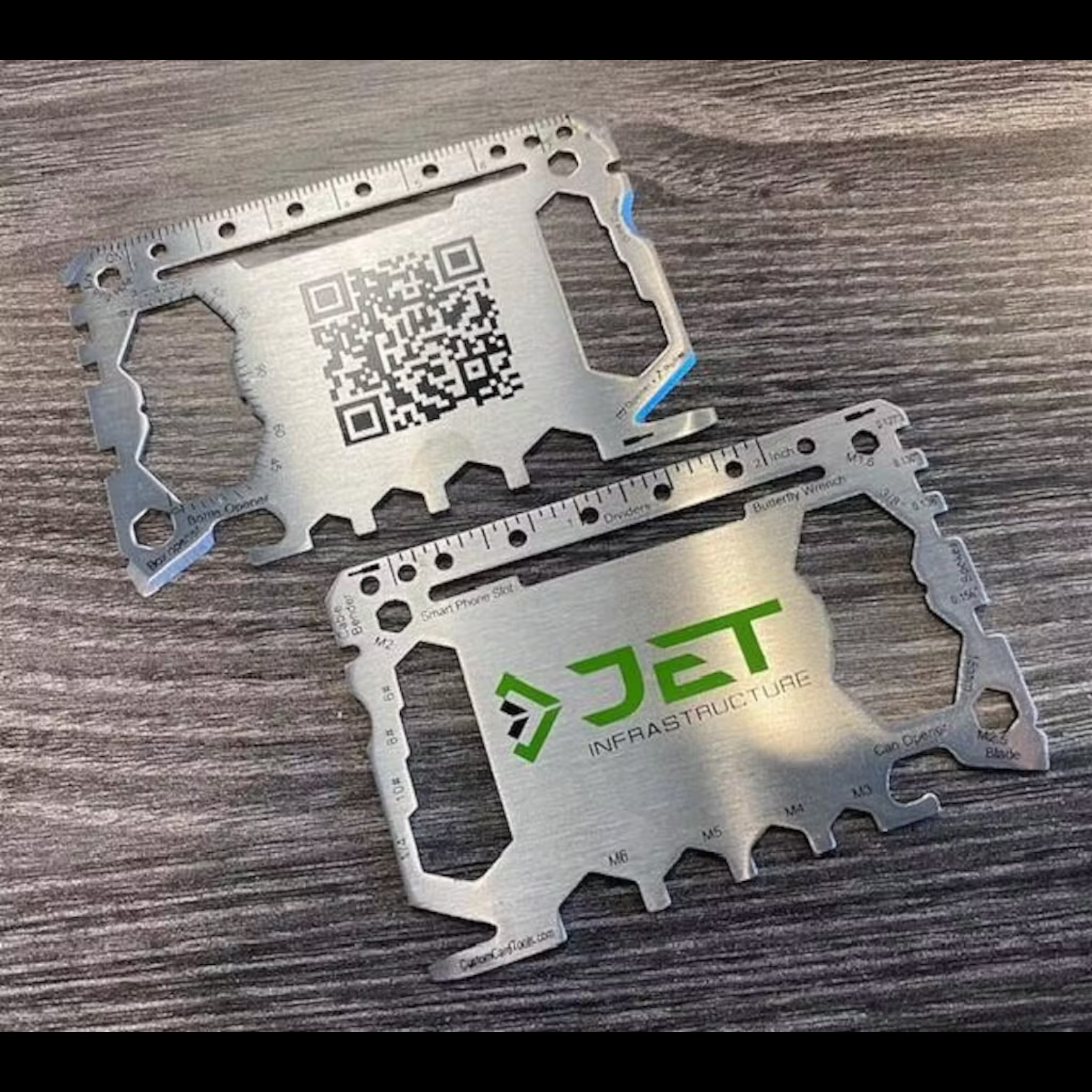 Customcardtools Facebook ad