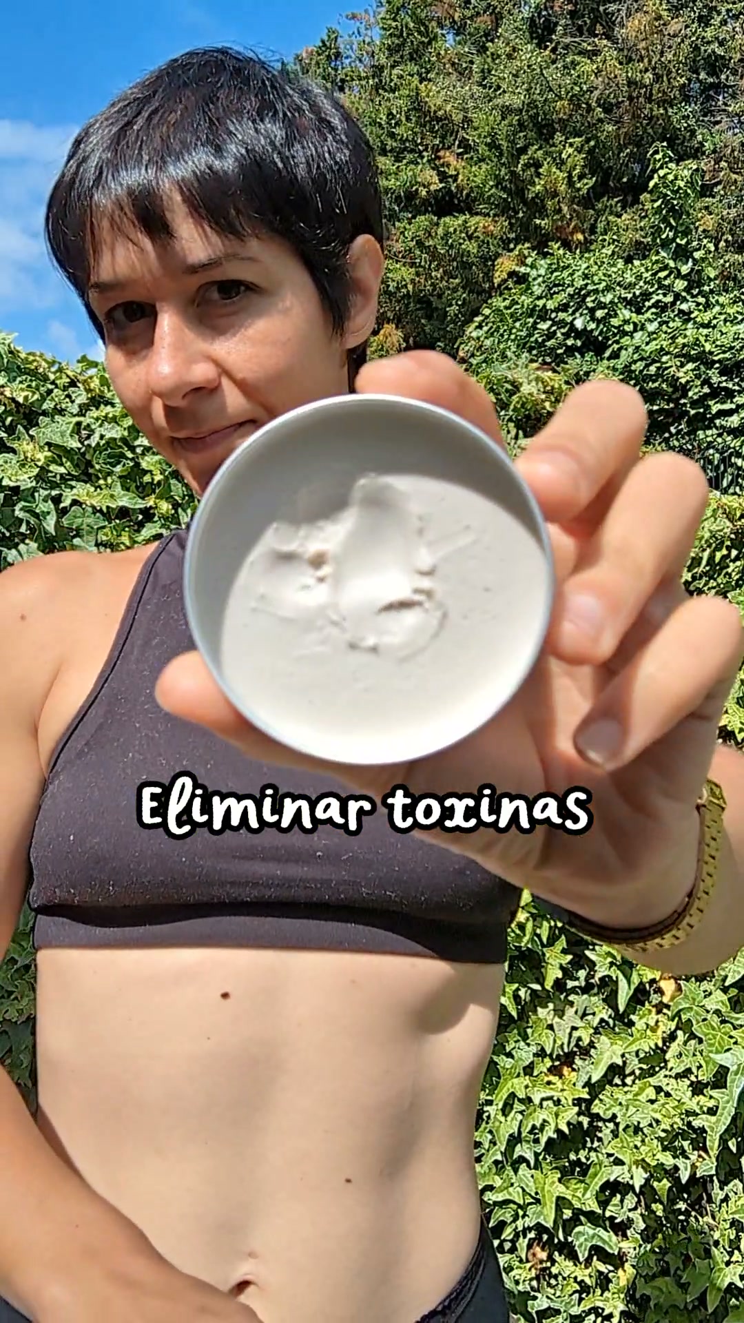 Banbu.zerowaste Facebook ad: Desodorante natural. 40 días para probarlo.