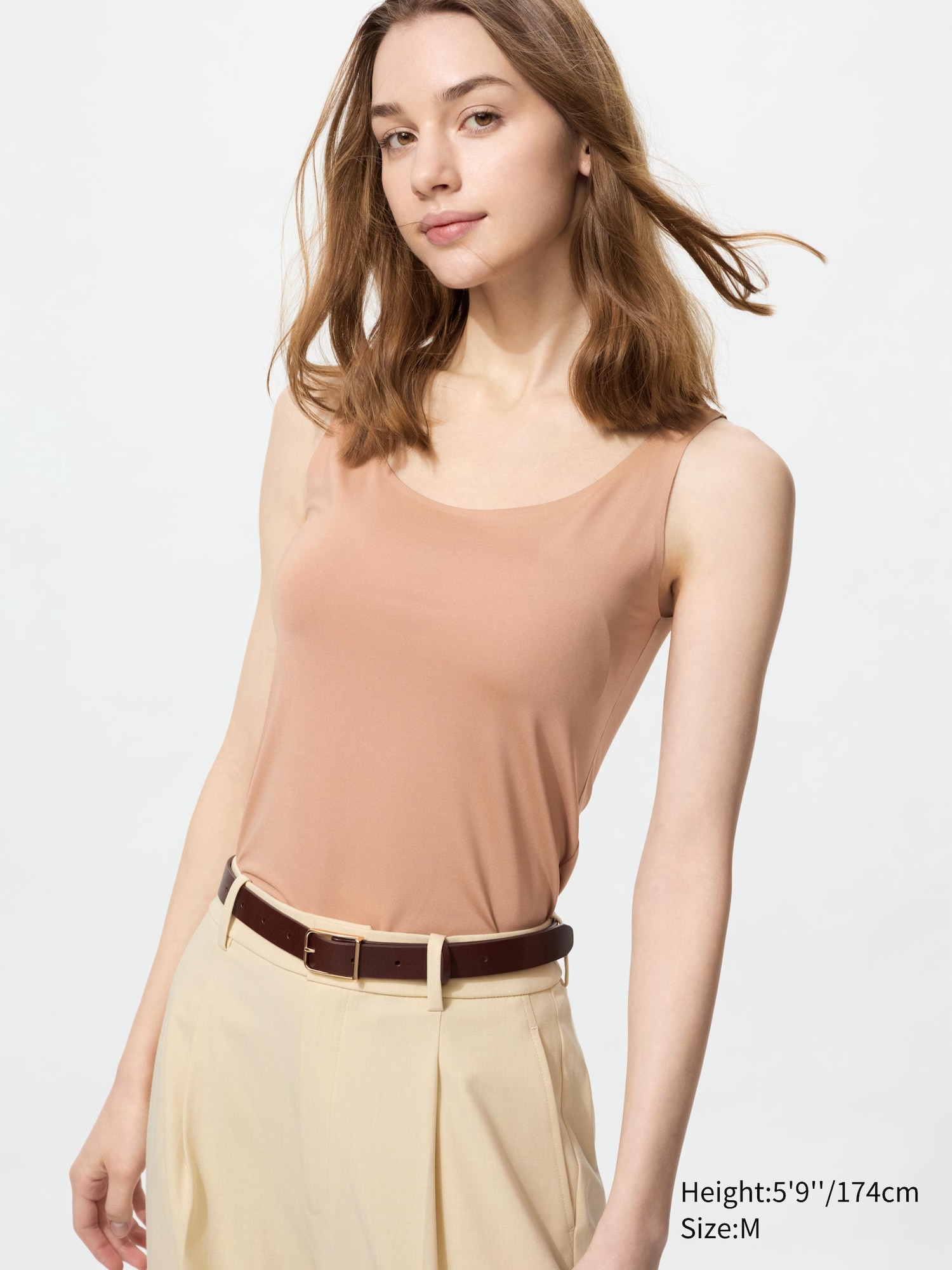 Uniqlo Vietnam Facebook ad