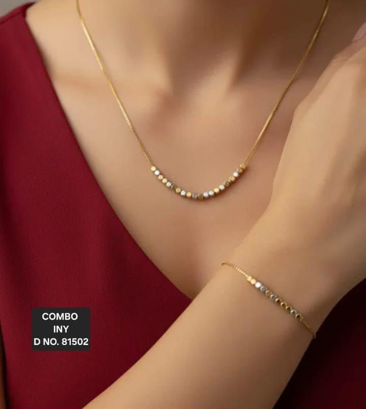 Om Imitation & Jewellery Facebook ad