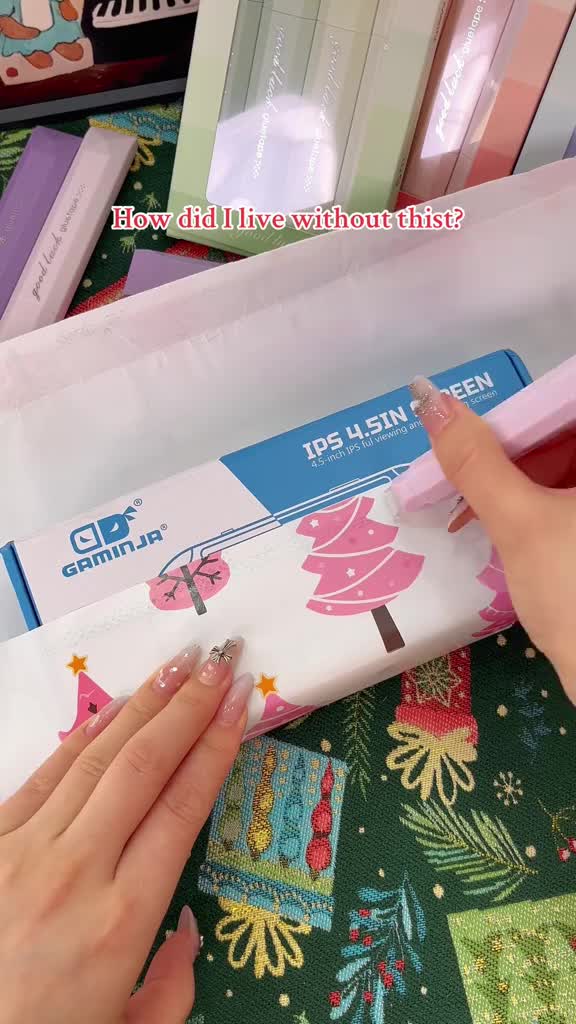 Gropething/tg Facebook ad: Scrapbooking Double-Sided Tape Roller