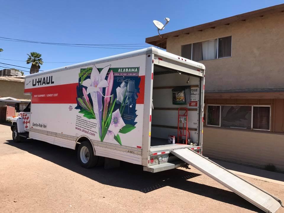 BiGguy Movers Facebook ad: Save $$$ on your next move!