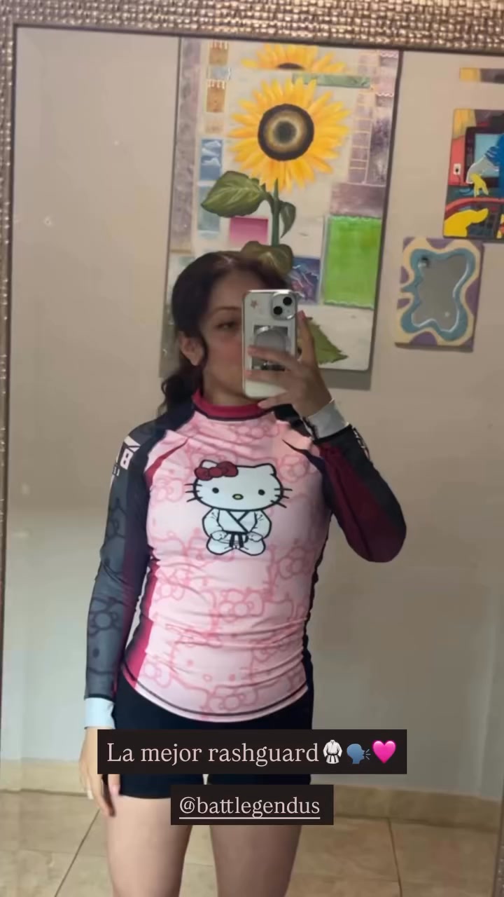 Battlegend Facebook ad: Hello Kitty Rash Guard Is Here!