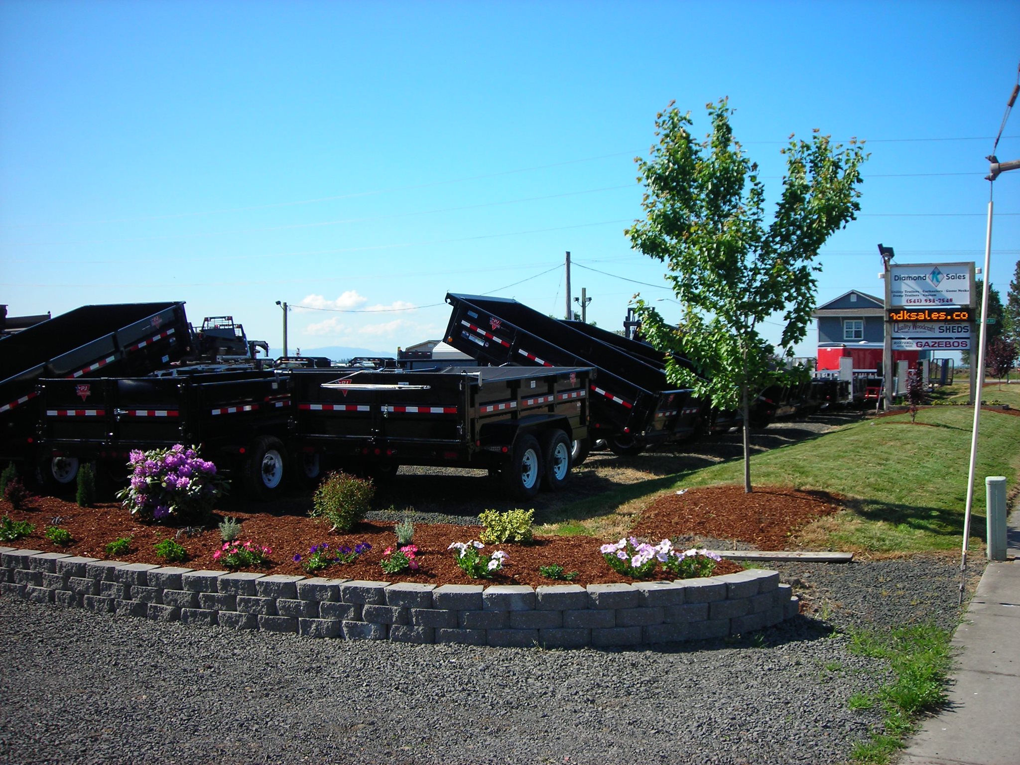Diamond K Sales Facebook ad: Trailer Dealer in Halsey, Oregon | Diamond K Sales
