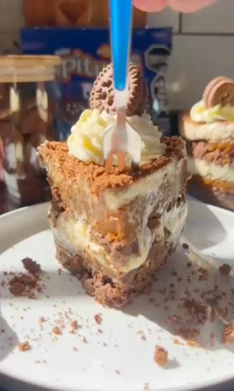Pitusas Facebook ad: POSTRE FRÍO SIN HORNO CON PITUSAS | HECHO…