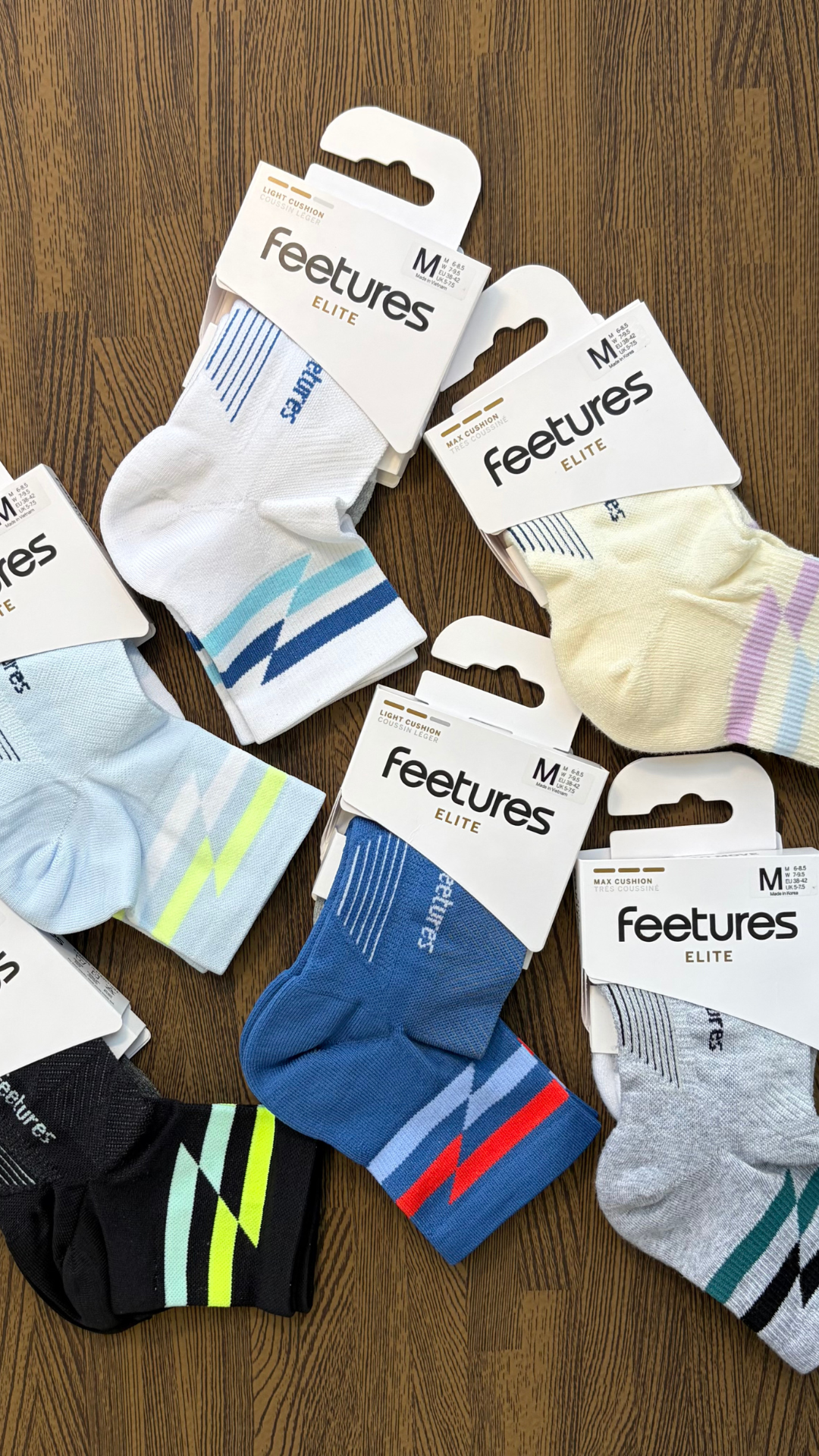 Feetures Facebook ad