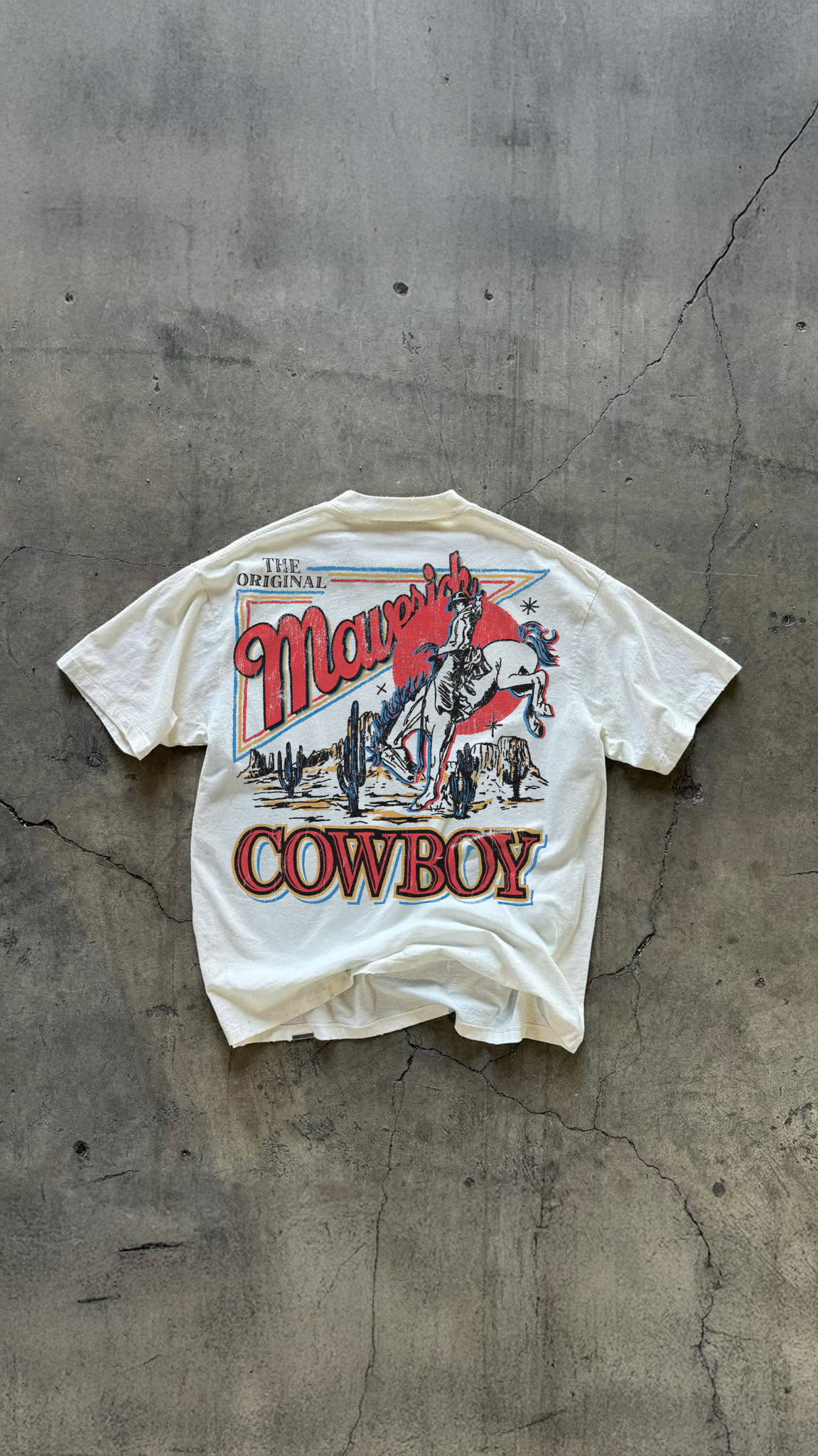 Maverick Clo Facebook ad: The Perfect Cotton Tee.