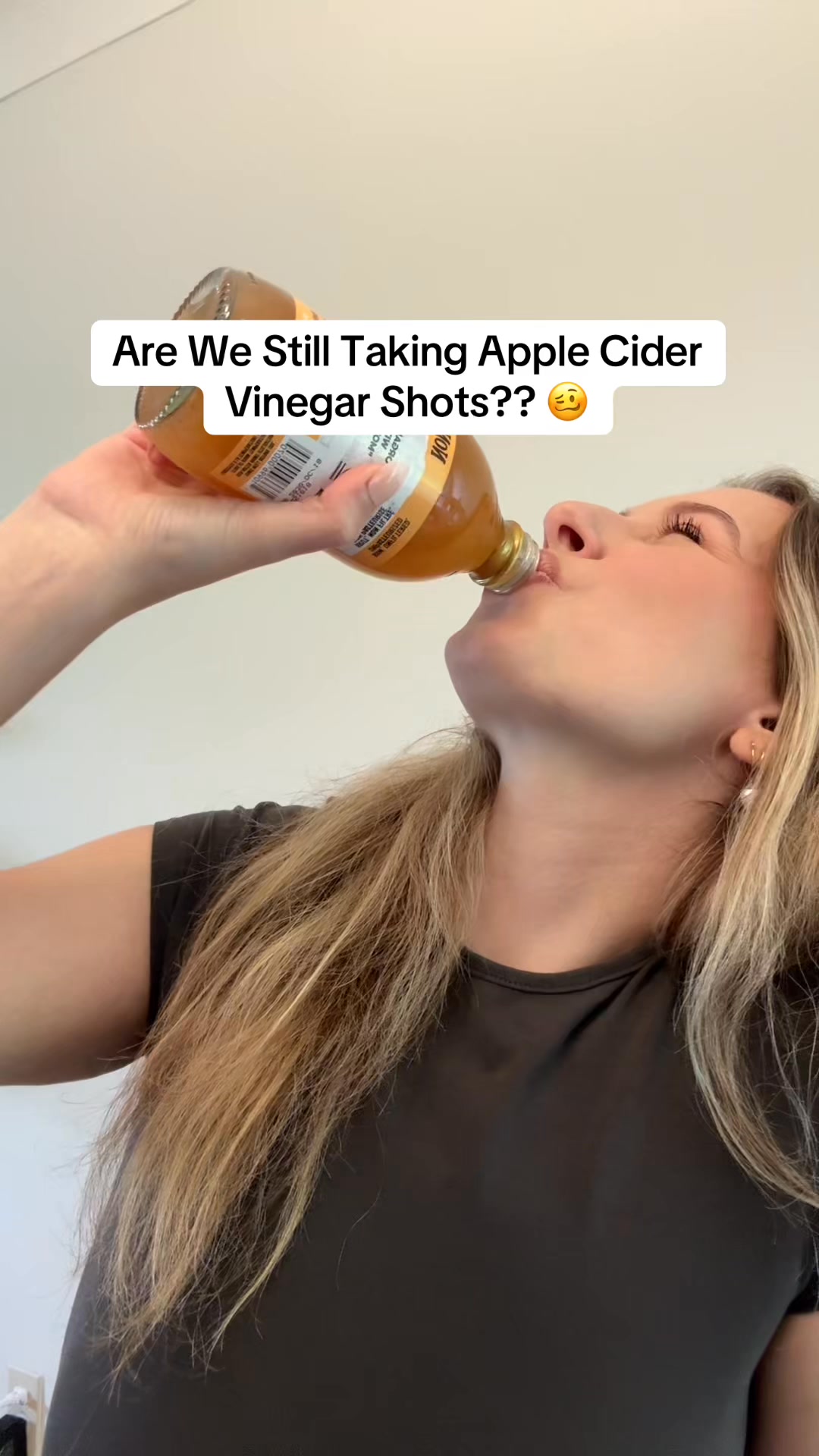 Blume Facebook ad: A Better Way to Take ACV