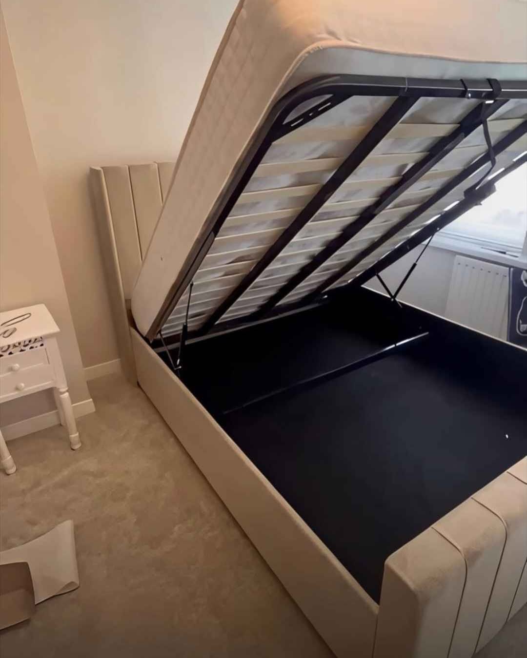 Lauren Cuddy Facebook ad: Double Size Ottoman Gas-Lift Storage Bed Frame & Mattress…