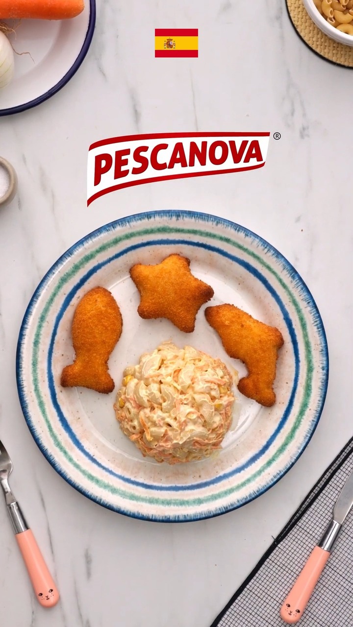 Pescanova MX Facebook ad: Peskitos con ensaladilla de pasta Una comida completa…