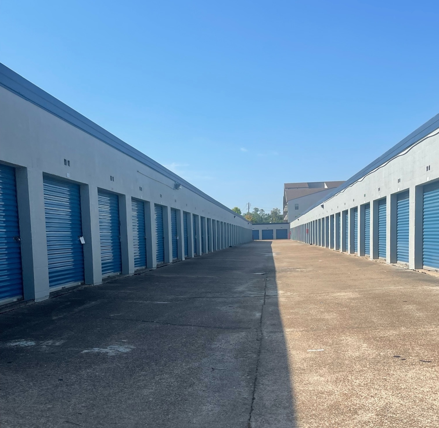 Your Storage Place - Westheimer Road Facebook ad: Houston, reclaim your space!