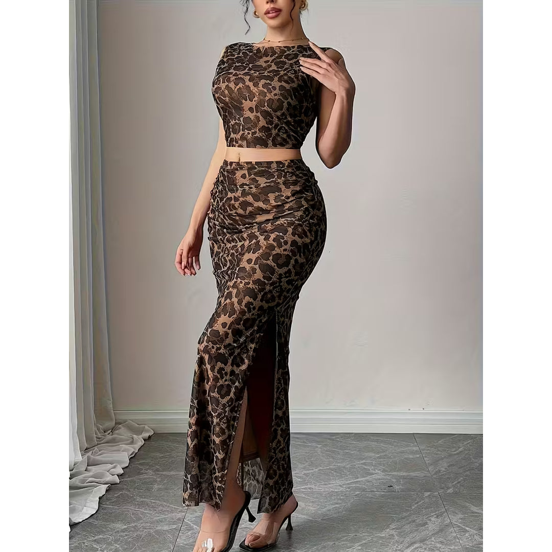 Miray Outfits Facebook ad: Your next favorite outfit is just one click…
