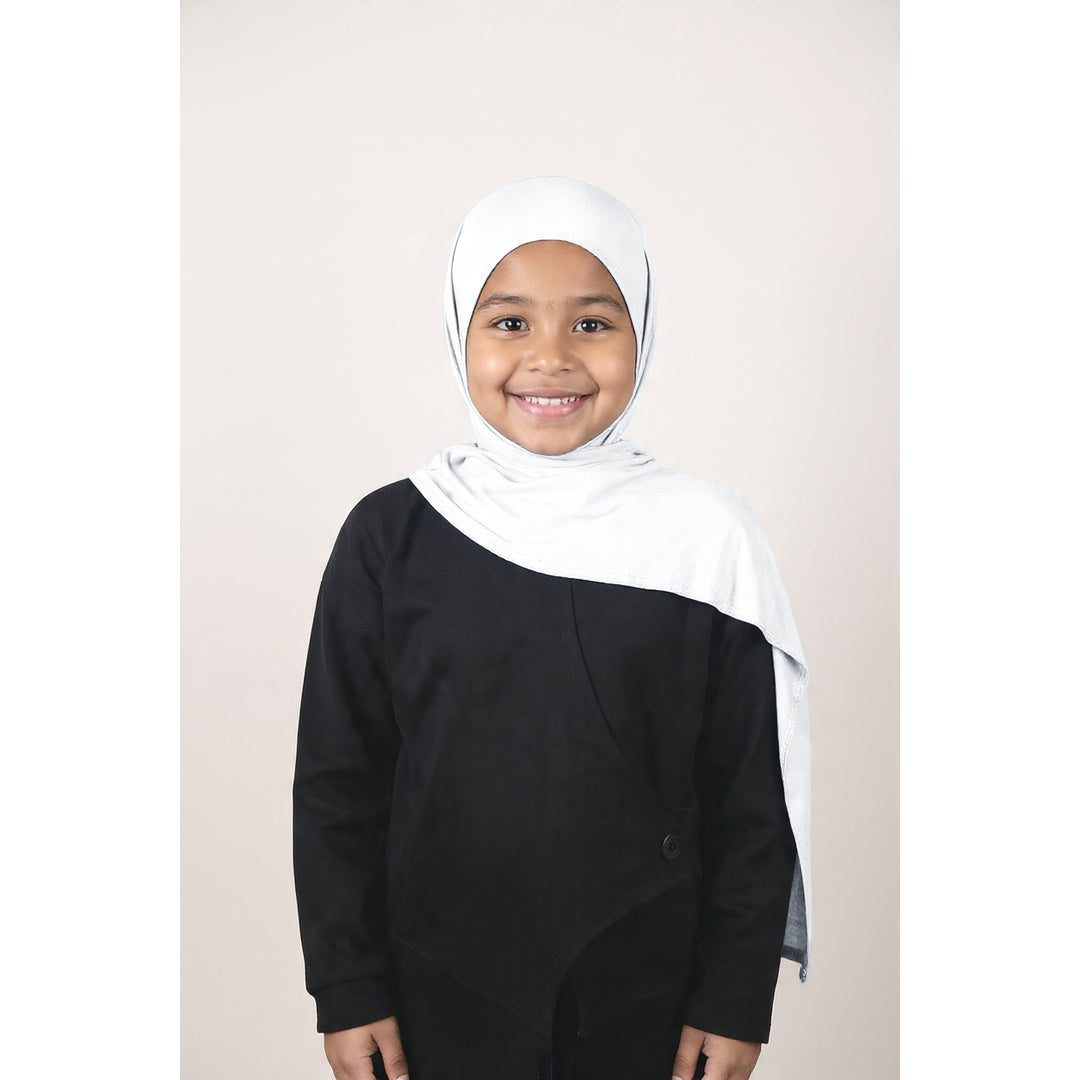 Hijabeed.com Facebook ad: Modest Clothing from Malaysia to America including instant…