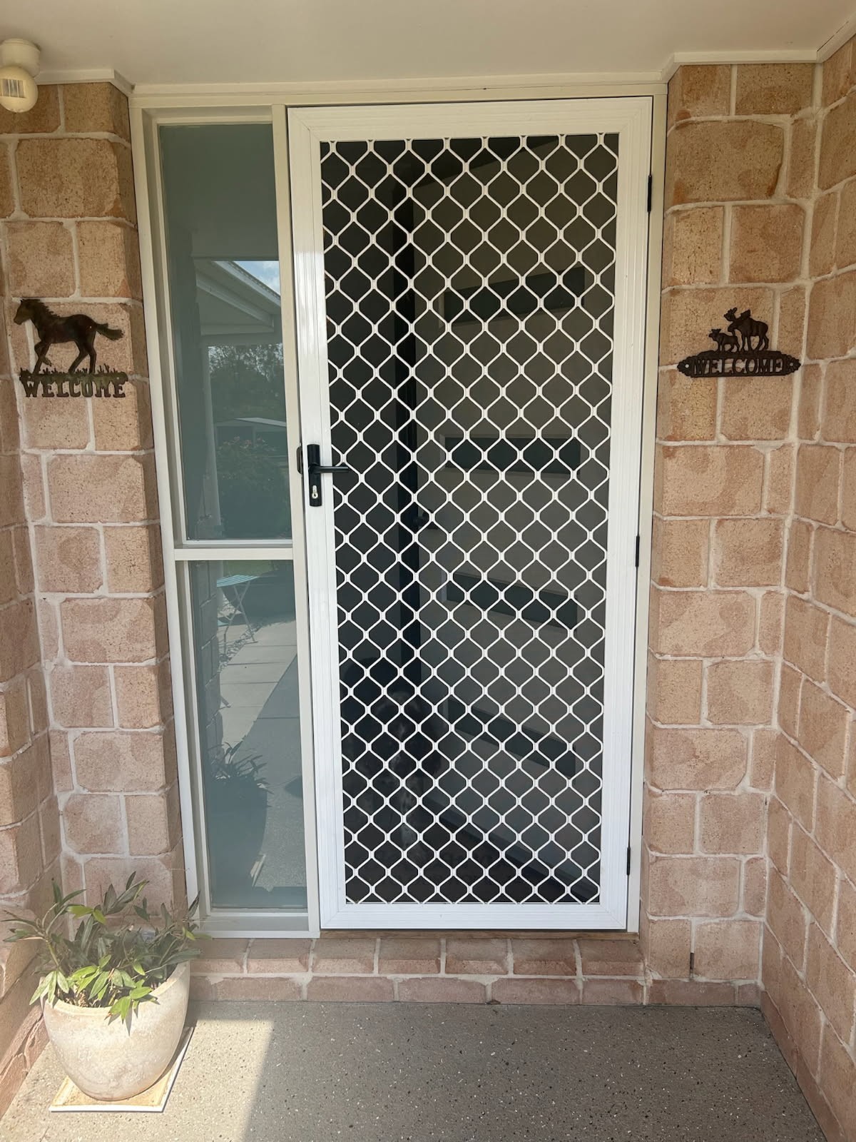 Aussie Door Repairs & Installs Facebook ad: Before and after shots of our latest home…