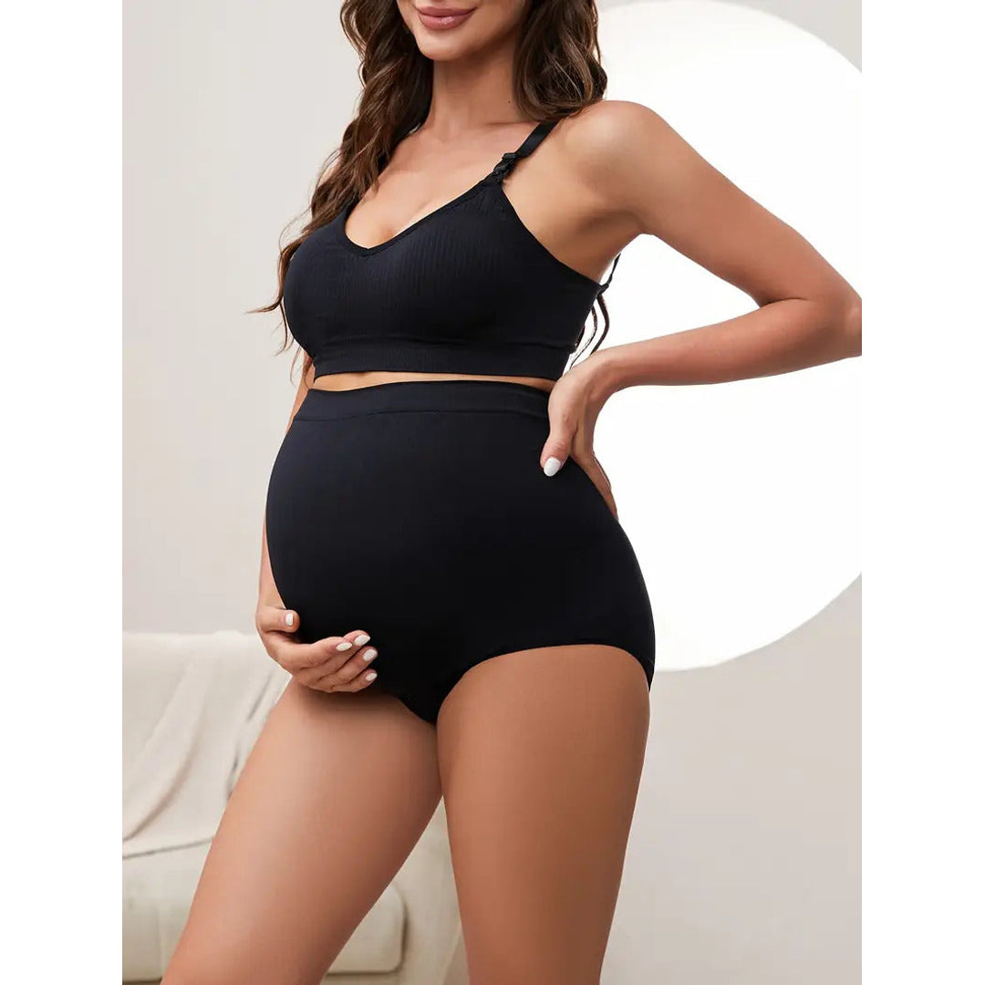 La Fenty Facebook ad: Finally, a bra that hugs, not squeezes!