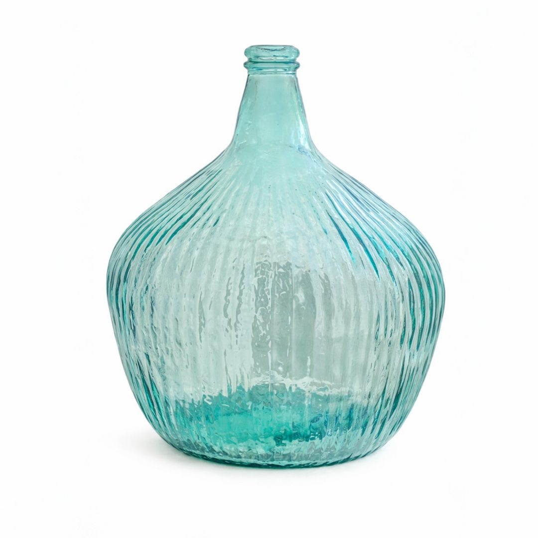 Flow Creations Facebook ad: Your space deserves more than ordinary decor.