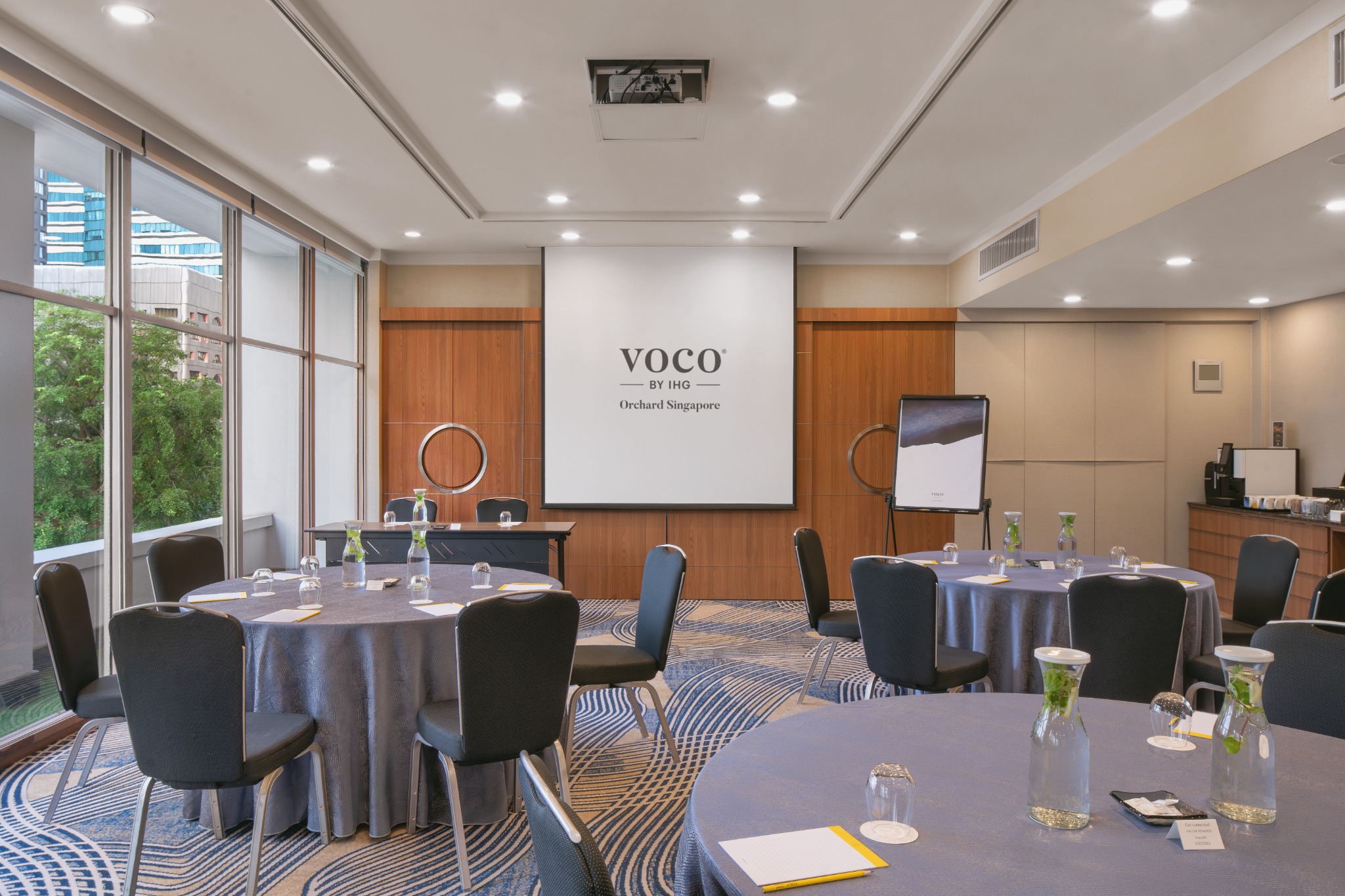 voco Orchard Singapore by IHG Facebook ad: Your event, our signature touch