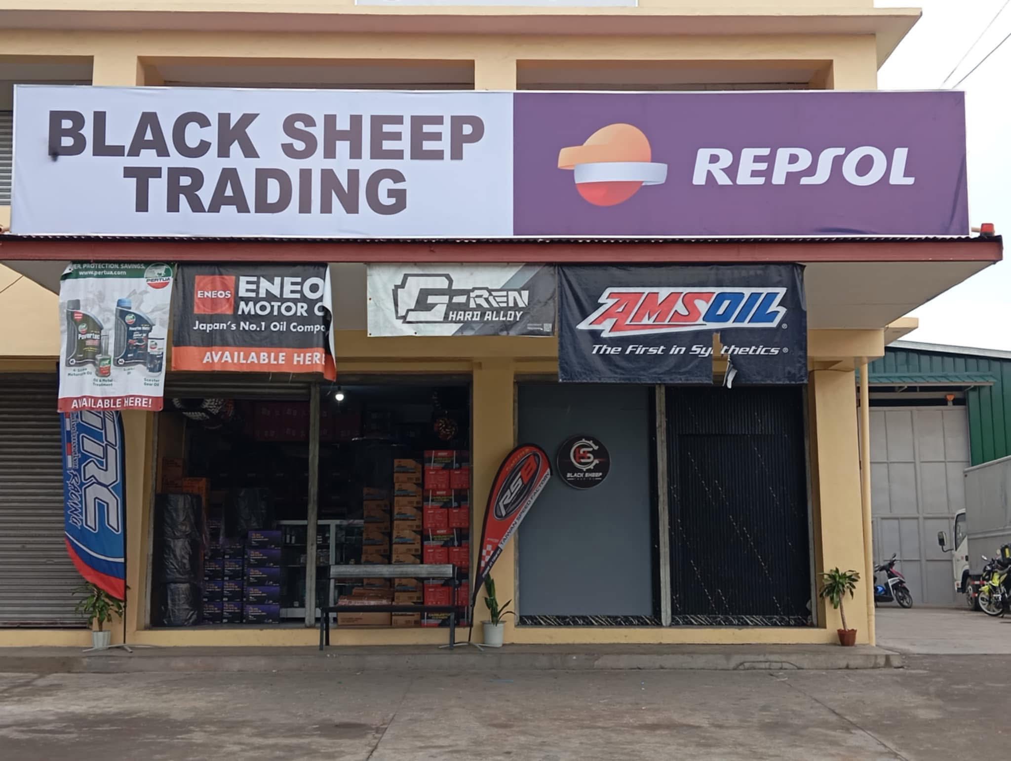Black Sheep Trading Facebook ad: Open for WHOLESALE and RETAIL