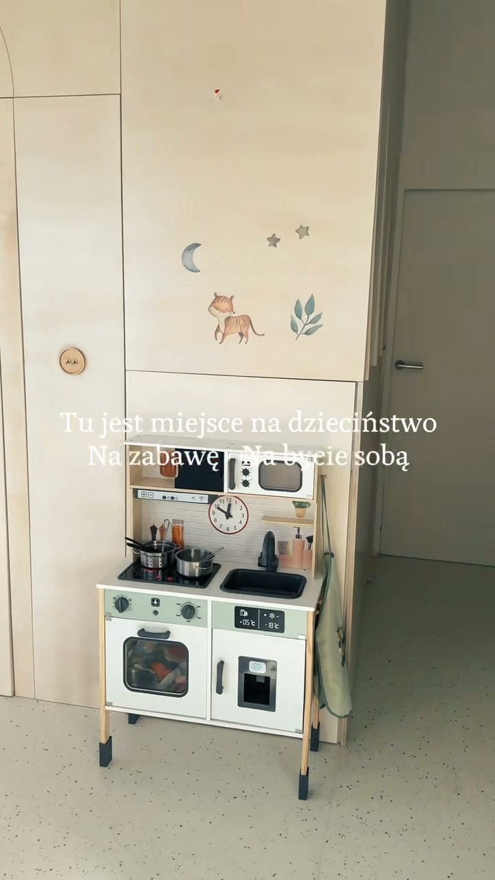 Przedszkole Mindful Kids Facebook ad: Zajrzyjcie na chwilę do naszego przedszkolnego świata…