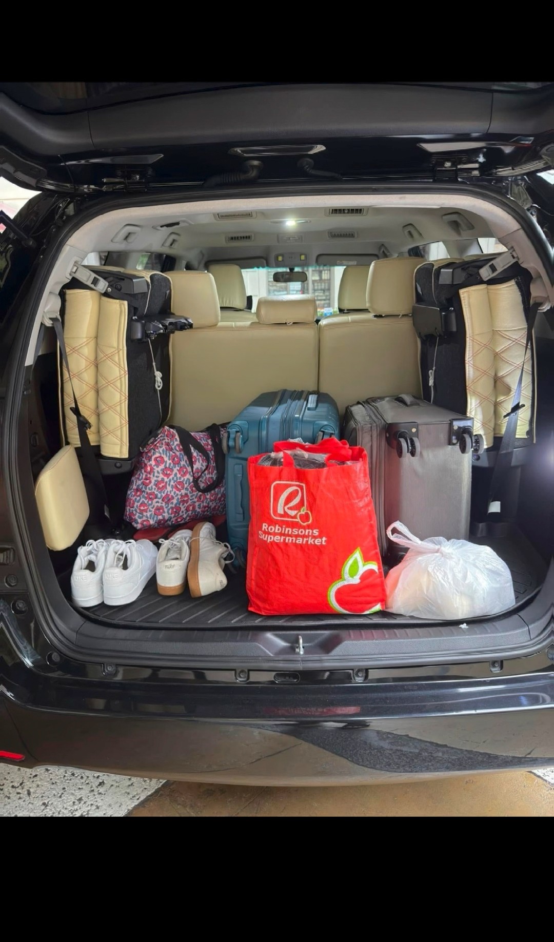 Your Safe Ride Car Rental with Driver Facebook ad: POV: Nag-book ka ng ride na safe, comfortable…