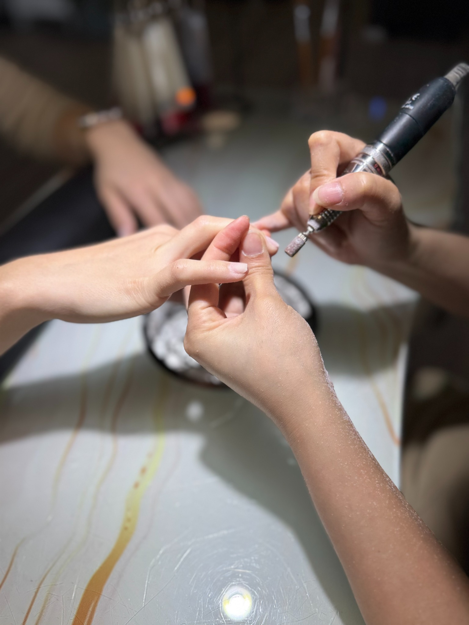 Le Nail Salon. Cz Facebook ad from Apr 17, 2026