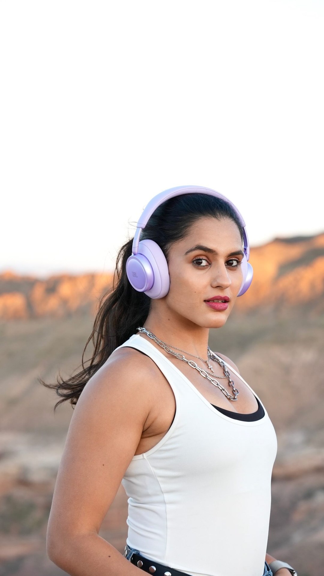 JBL Facebook ad: From morning jogs to discovering new paths …