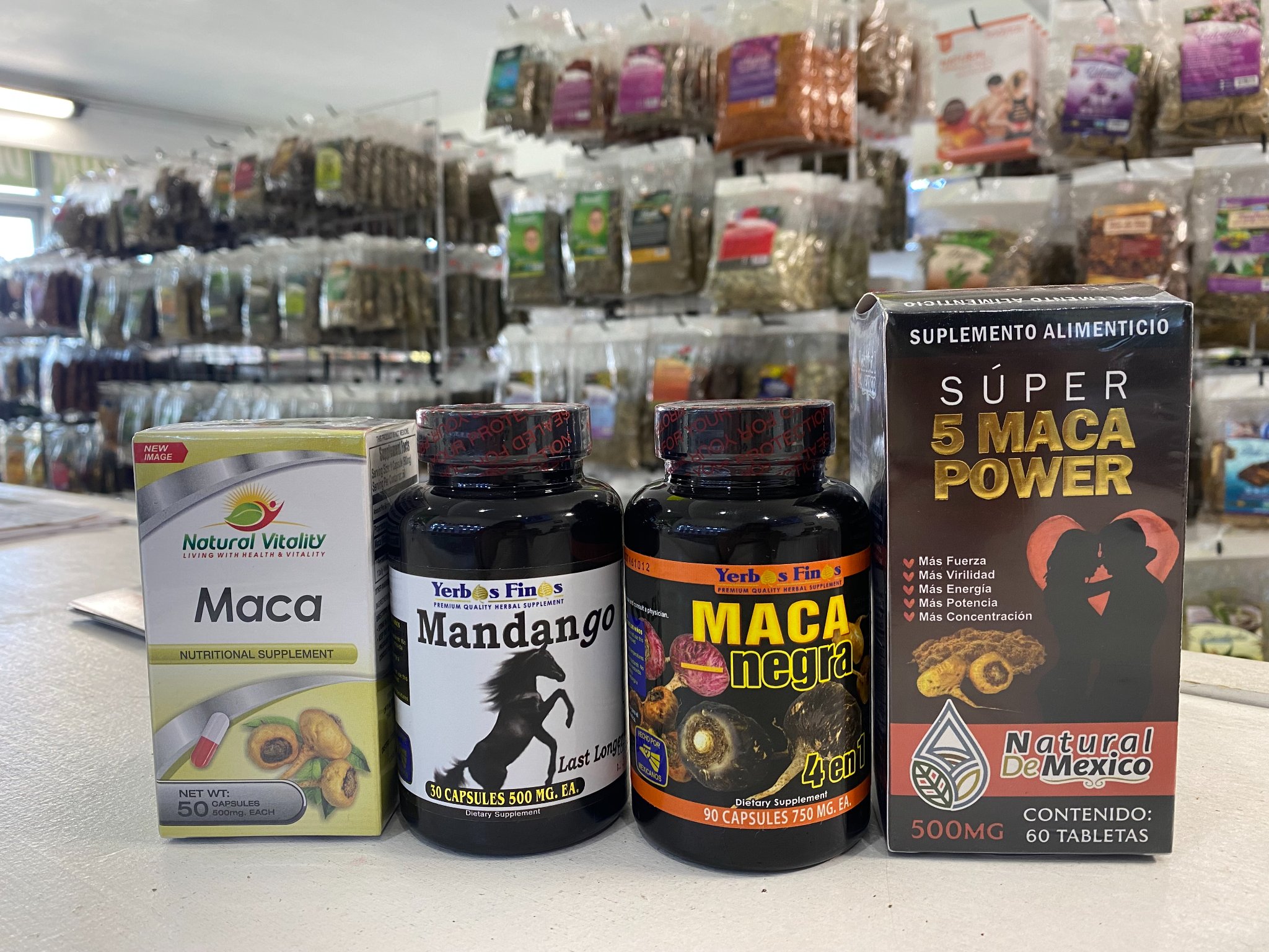 Oasis Natural Products Midland TX Facebook ad: Somos una tienda de productos naturales con el…