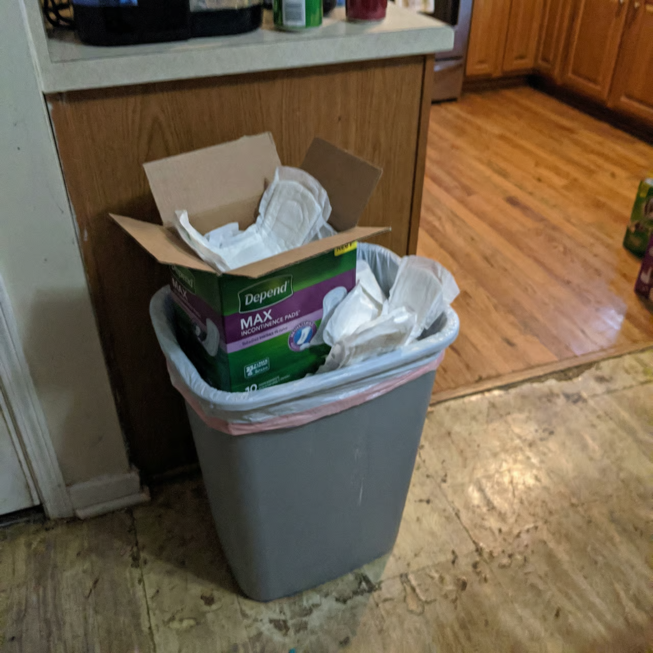 Women's Wellness Digest - Health & Comfort Journal Facebook ad: Must Read If You Still Use Disposable Pads