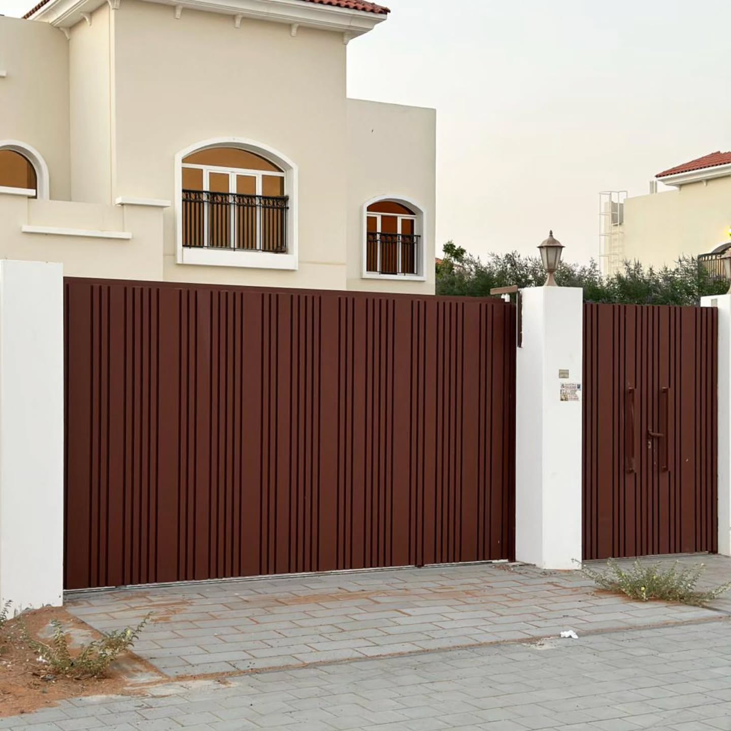 Al Awtad Aluminum UAE Facebook ad: AL AWTAD ALUMINIUM & GLASS WORK
