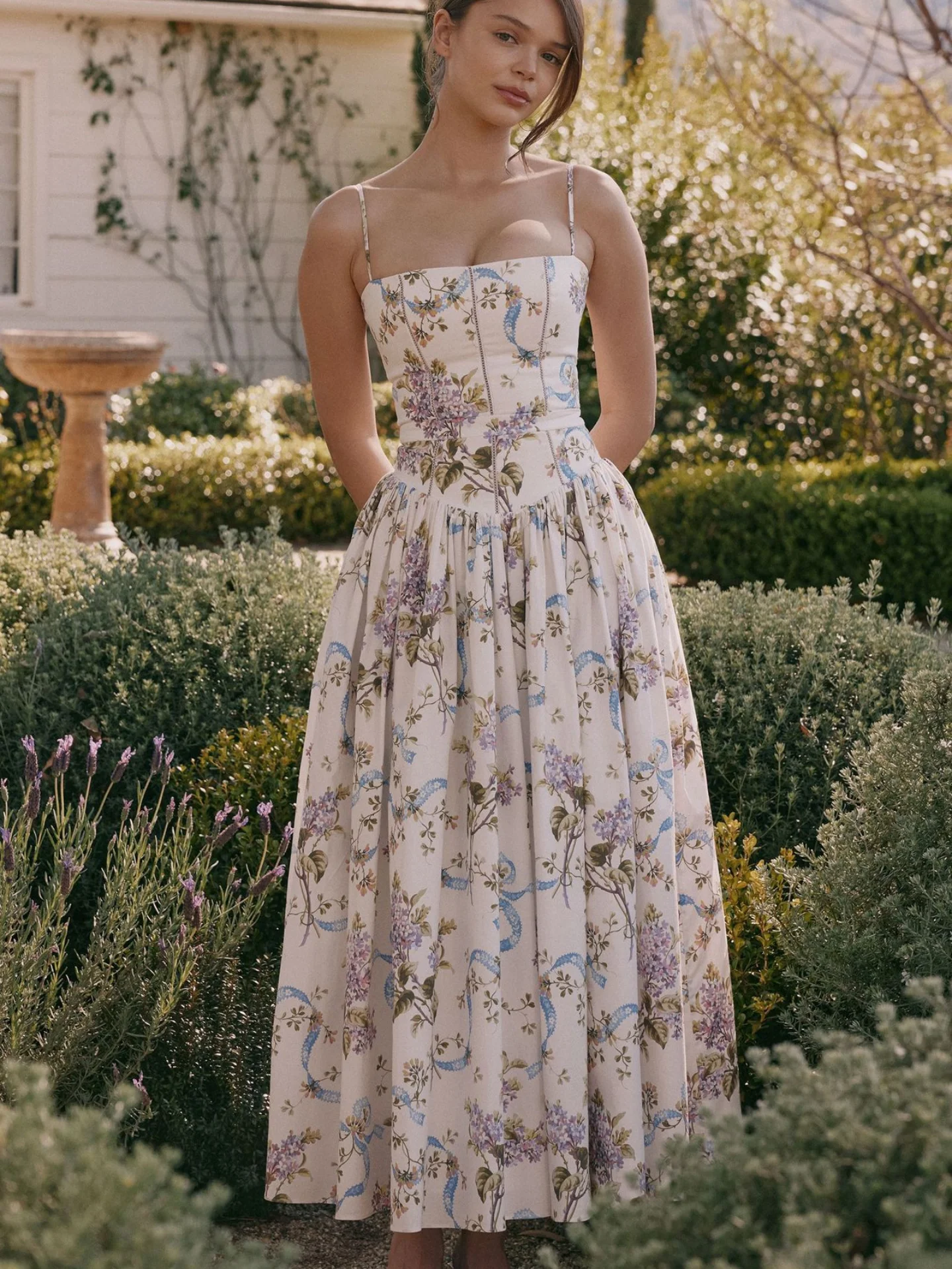 SheLush Facebook ad: 11 shades of house of cb dress.
