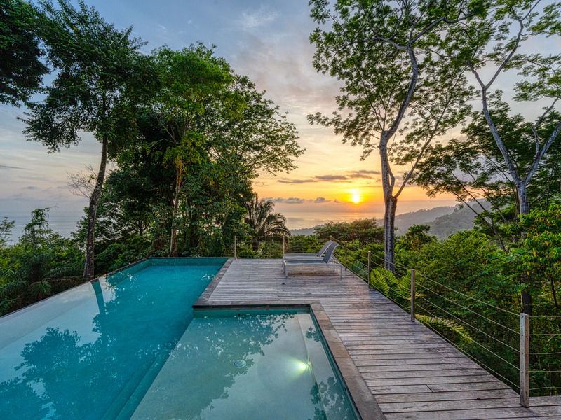 Vesta Group Costa Rica Facebook ad: Discover luxury homes in Costa Rica's Southern Pacific…