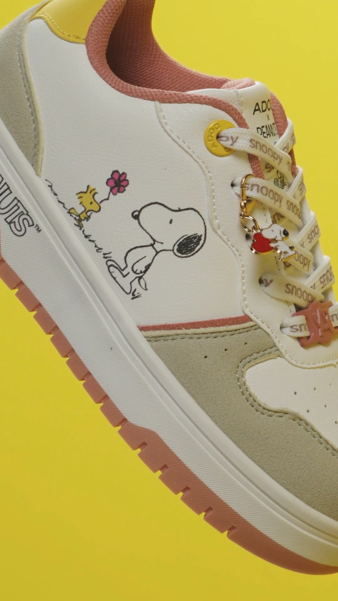 ADOC Costa Rica Facebook ad: Snoopy y ADOC