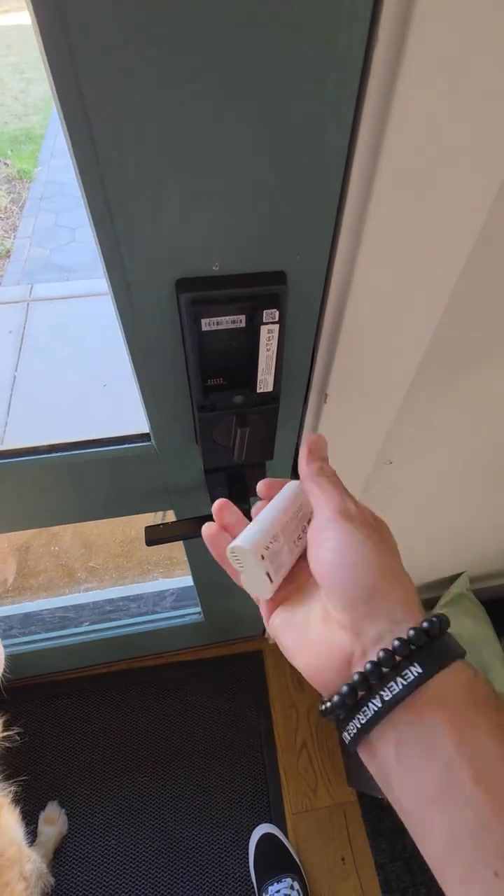 Wyze Facebook ad: The Coolest Way Anyone Has Ever Opened a Door