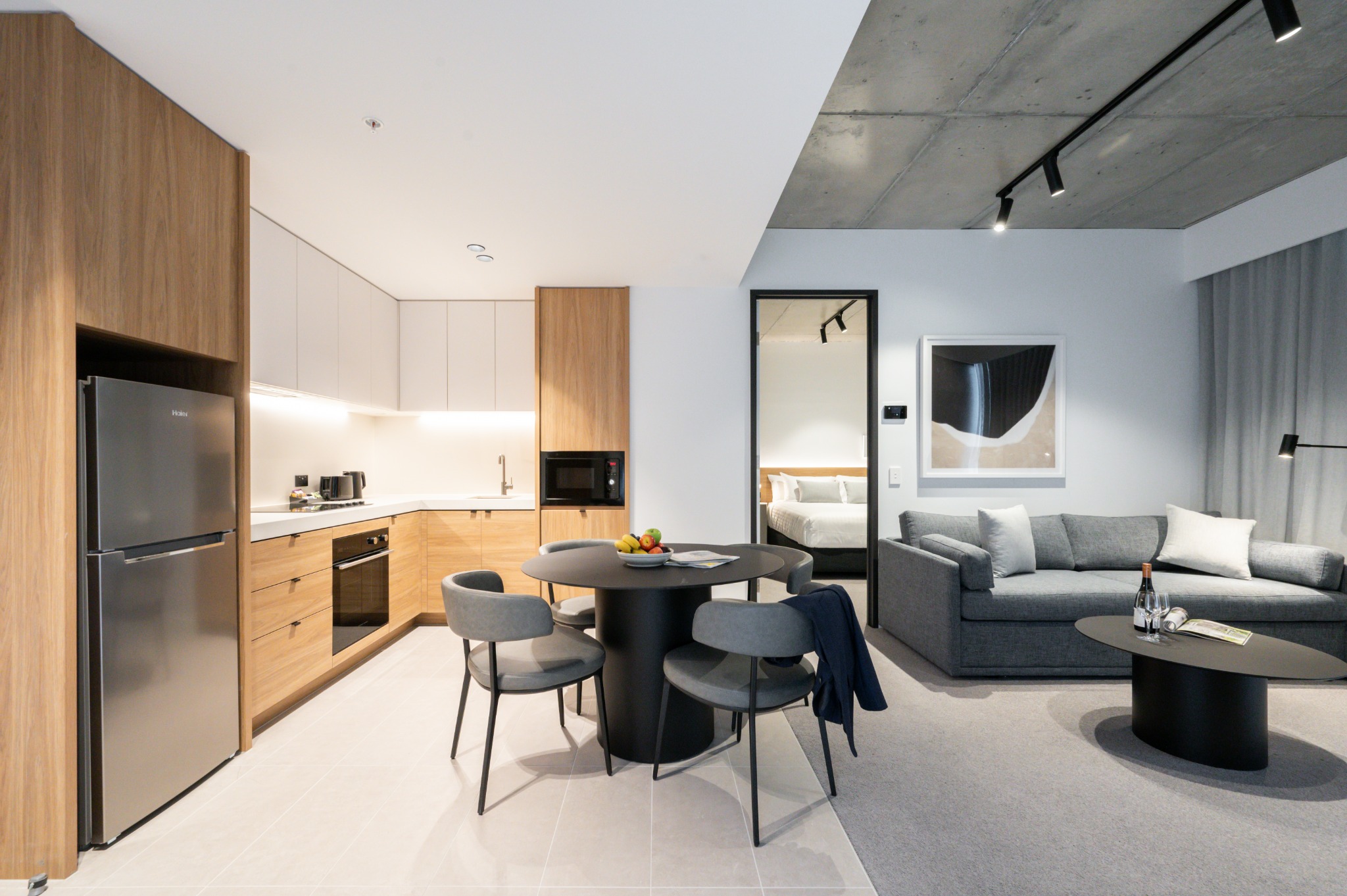 Nesuto Apartment Hotels Facebook ad: Discover and explore Melbourne from Nesuto Docklands…