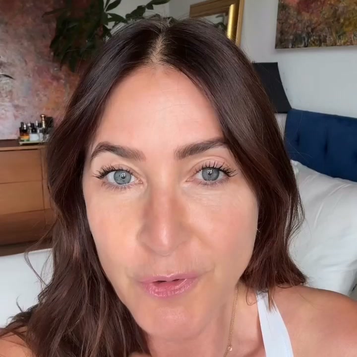 Medik8 Facebook ad: Proven Wrinkle Reduction