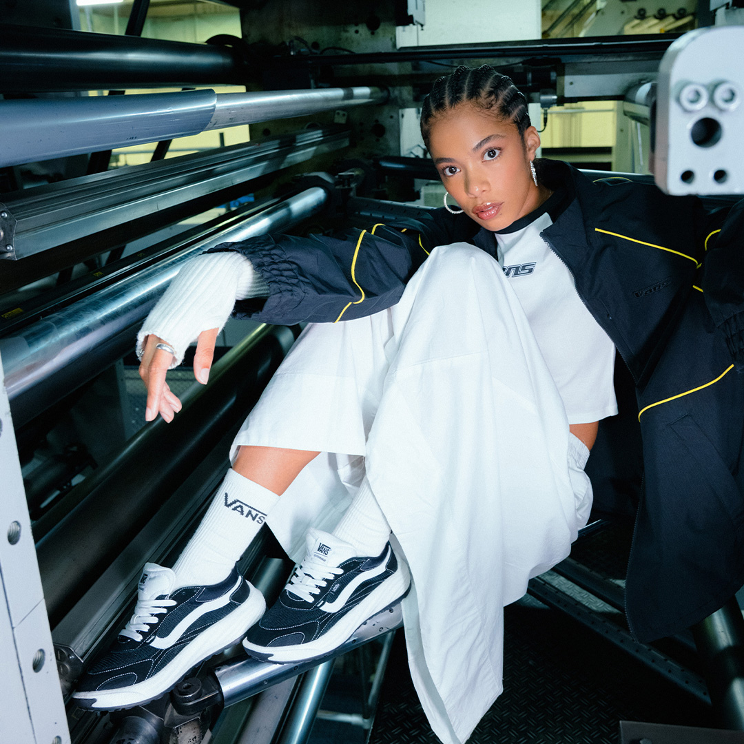 Vans Facebook ad: Muévete con UltraRange