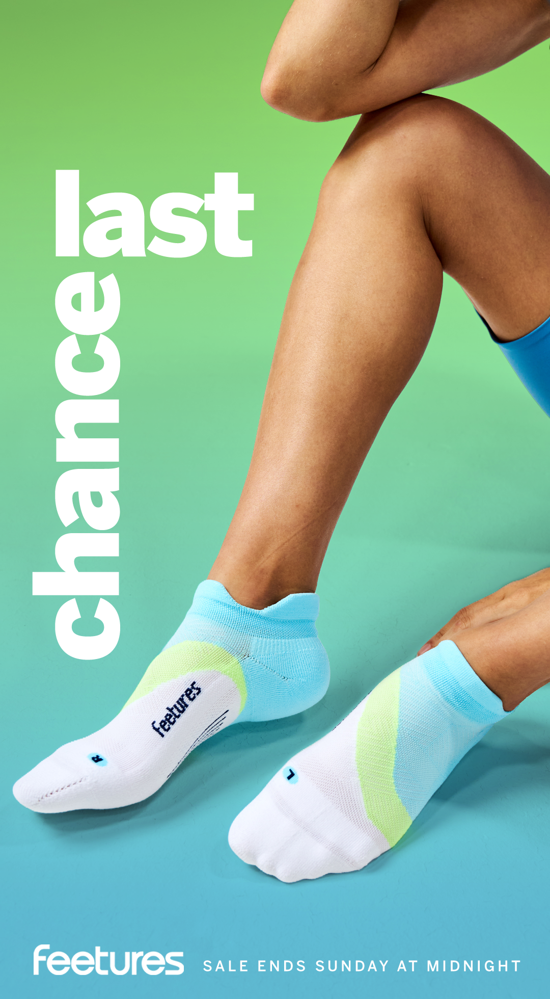 Feetures Facebook ad