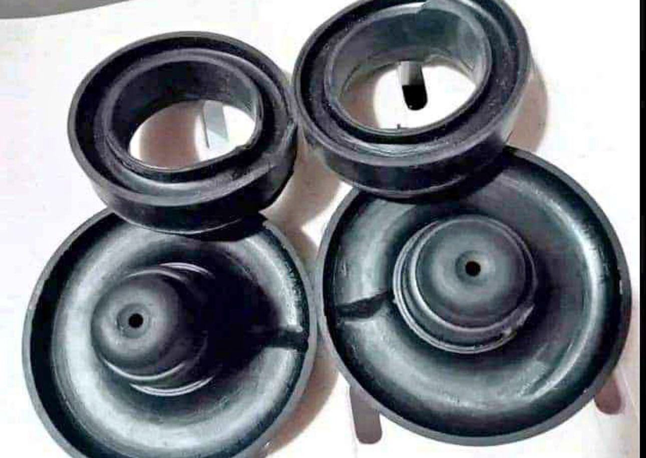 Underchassis Service Facebook ad: =rubber lifter 350 lang each =