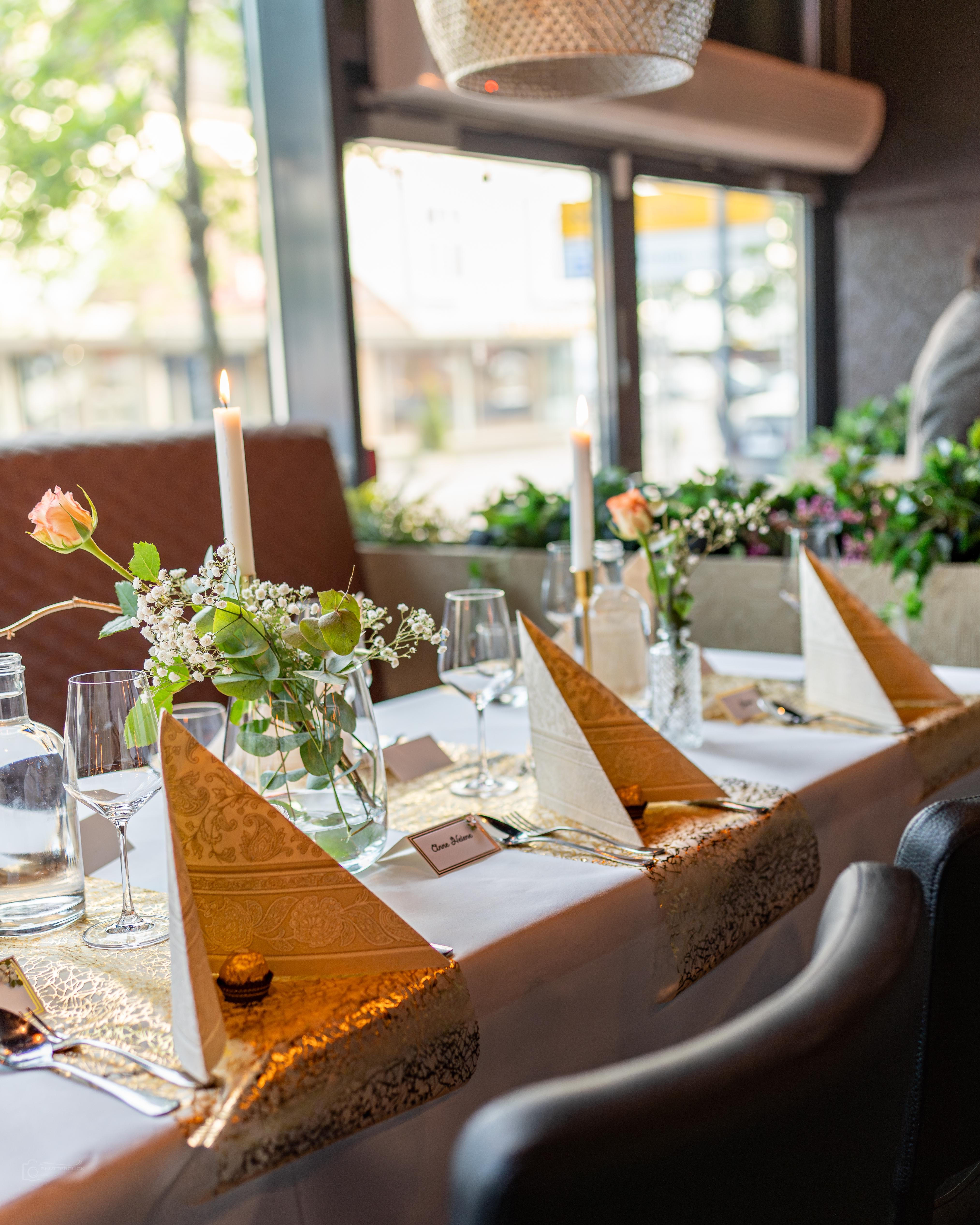 New Ambassadør Indisk restaurant og catering, Strømmen Facebook ad