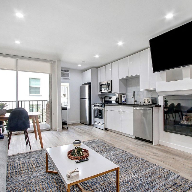 Zillow Apartments for Rent Facebook ad