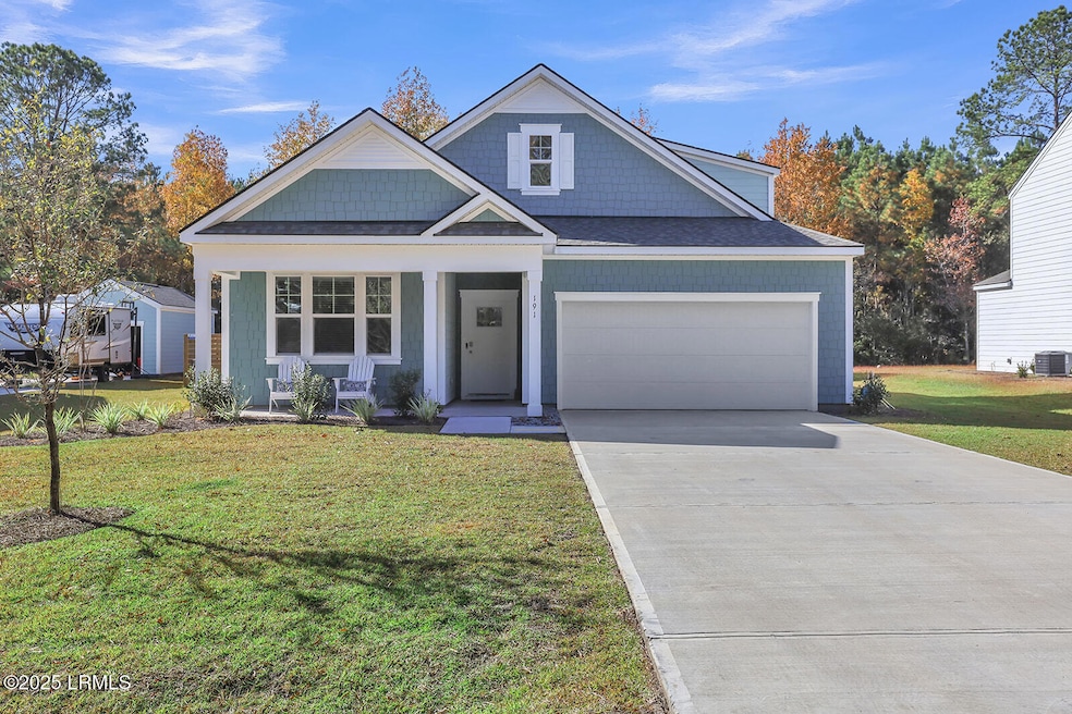 Tamelin Delli-Gatti, SC Real Estate Agent Facebook ad: 191 Chicora Ln, Yemassee, SC 29945 - For Sale